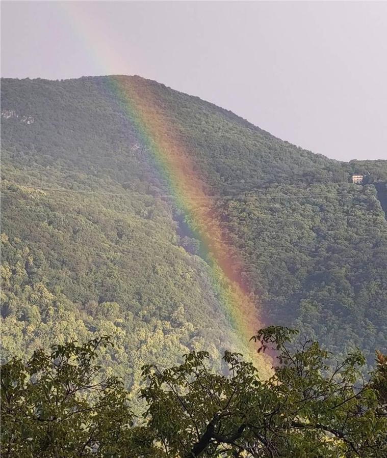 Apartamento Auf Dem Regenbogen Morcote Exterior foto